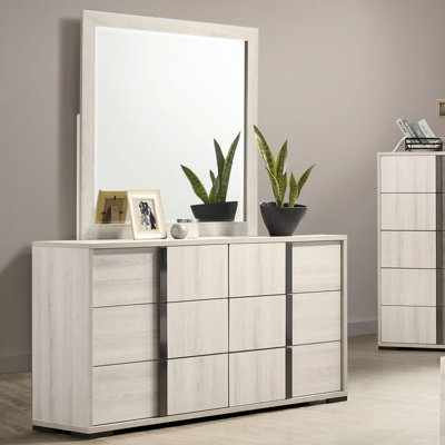 Tussey 2-Piece 6-Drawer Dresser And Mirror Set