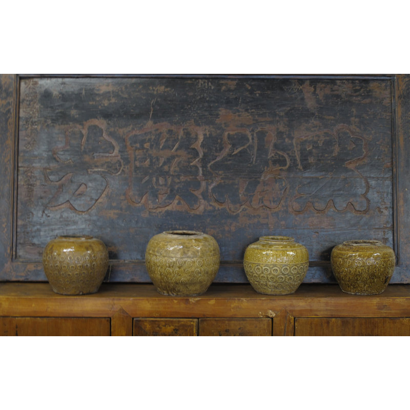 Vase de table en poterie