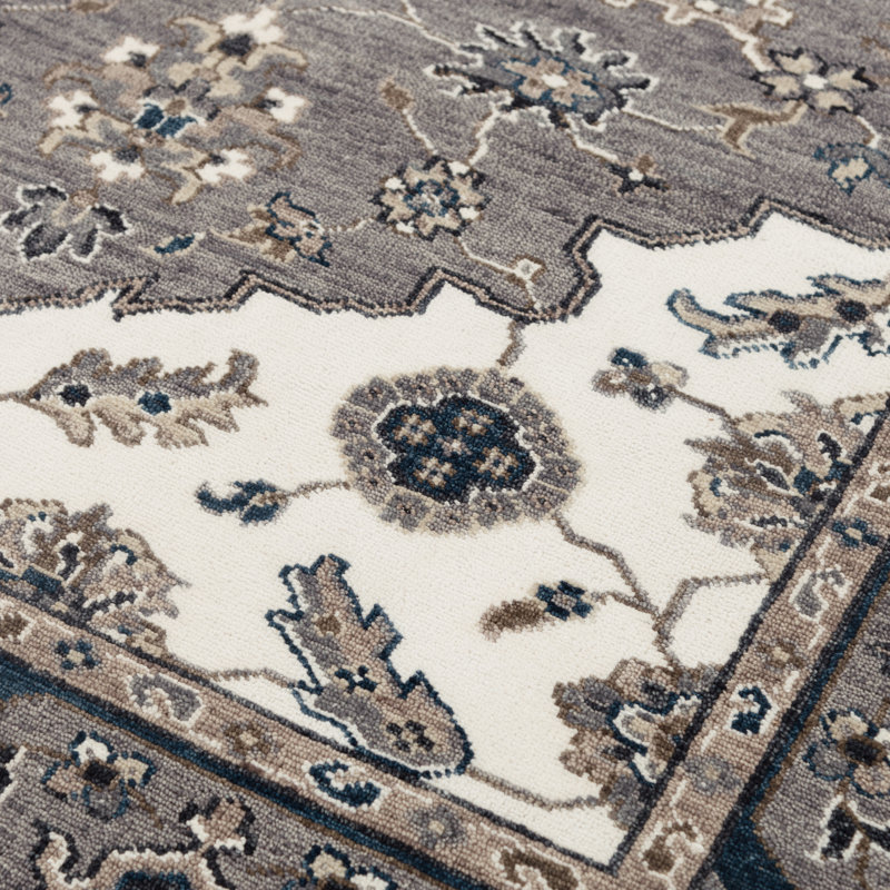 Malumbo Wool Oriental Indoor Rug, Rectangle 2' x 3'