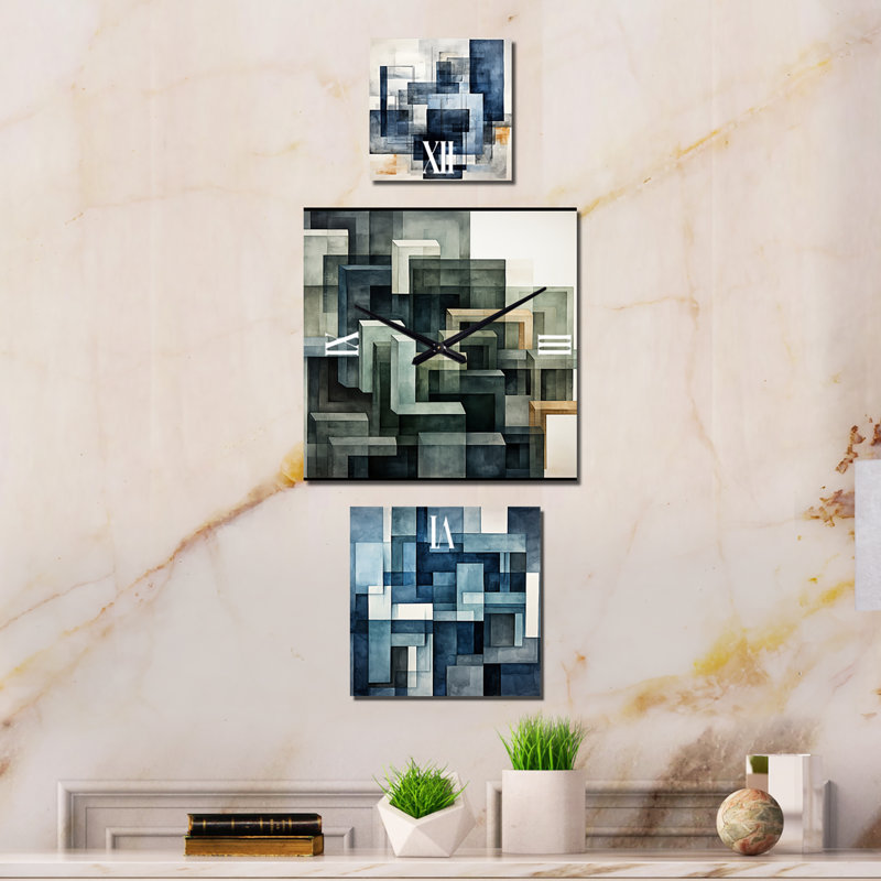 Mahaylia Metal Wall Clock