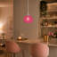 Luminaire suspendu simple en forme de globe en fil de fer rose à finition chromée pour îlot de cuisine