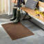Tapis de porte à chevrons géométriques tout temps Town & Country Living-946721627