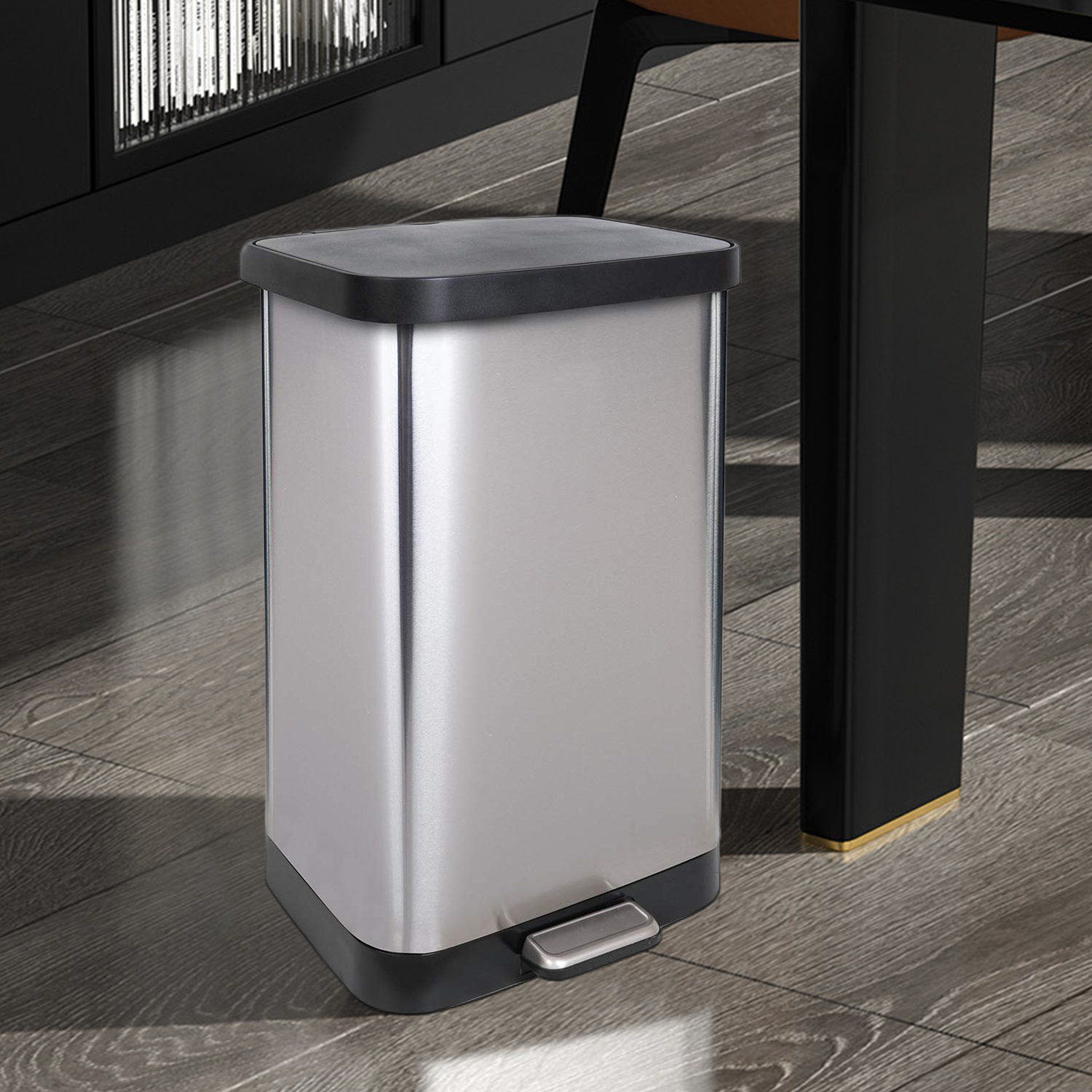 Mity Reen 20 Gallons Steel Step On Trash Can
