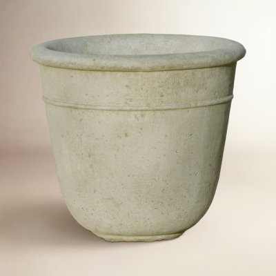 Carema 30" Pot Planter