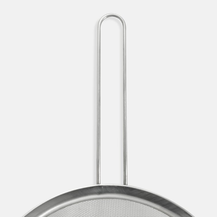 OXO Good Grips 4.5-in Stainless Steel Rust Resistant Strainer