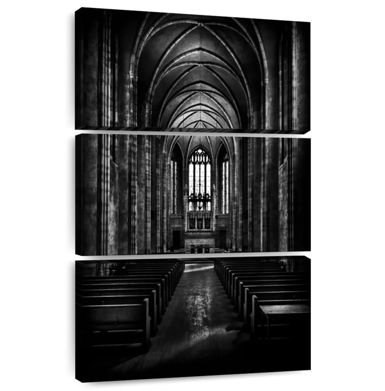 Chapelle Adella Trinity College, H 50 po x l 32 po