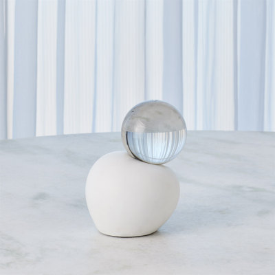 Single Meringue Sculpture w/Sphere