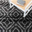 Tapis géométrique noir / ivoire Gillenwater-2067043645