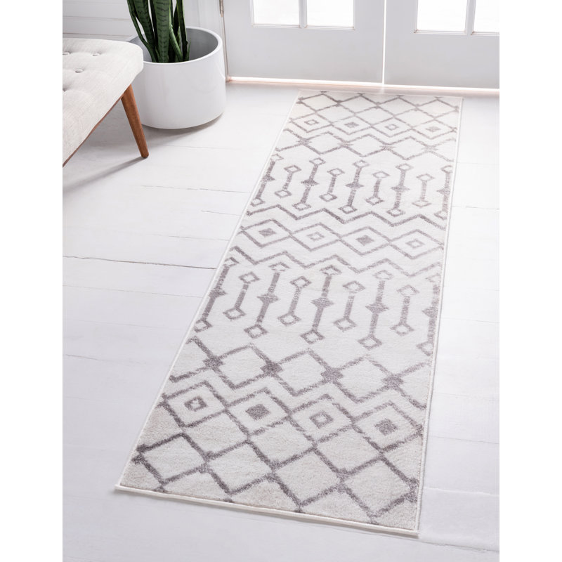 Rhodell Geometric Indoor Rug, Runner 2' x 6'7"