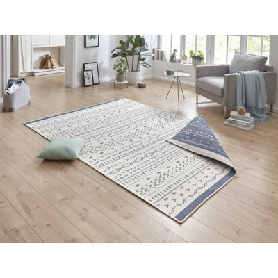 Indoor / Outdoor Rug
