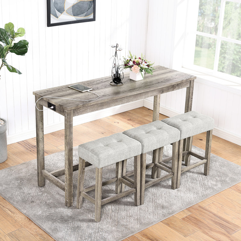 Table de bar 4 pièces avec prise de courant pour différentes pièces - surface en grain de bois, tabourets confortables, mousse à haute élasticité, prise facile à assembler, coussins incurvés de salle à manger sur l'emballage 3a pour éviter les dommages