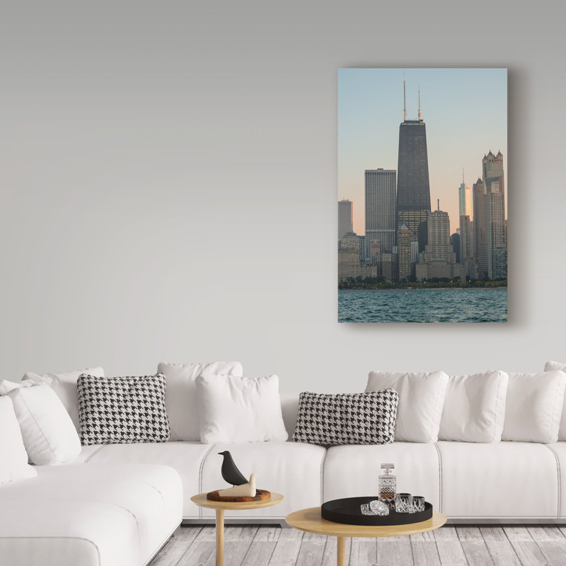 « skyscraper », reproduction de photo sur toile tendue, H 19 po x l 12 po x P 2 po