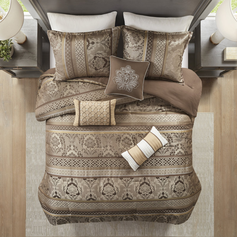 Luxurious Jacquard Bedding Sets, Polyester Brown Gold, Bedroom Elegance