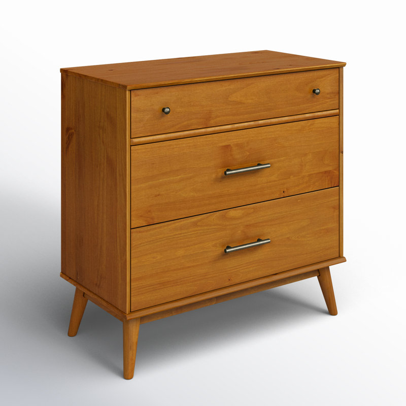 Ashlie 3 Drawer 36" W Wood Dresser, Castanho