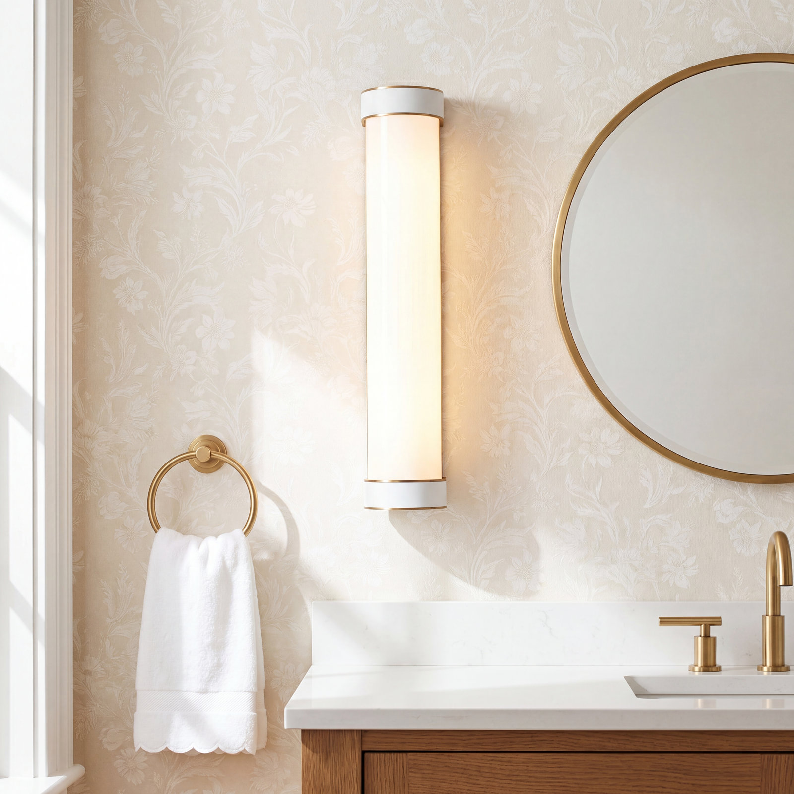 Moraine Single Alabaster Dimmable Bath Bar, Gold