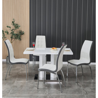 Trumbauersville 4 - Person Dining Set