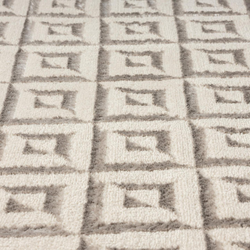 Yulian Geometric Indoor Rug, Rectangle 7'9" x 10'2"