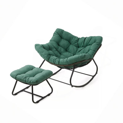 Fauteuil à bascule vert clair avec repose-pieds, fauteuil en osier résistant aux intempéries et coussins