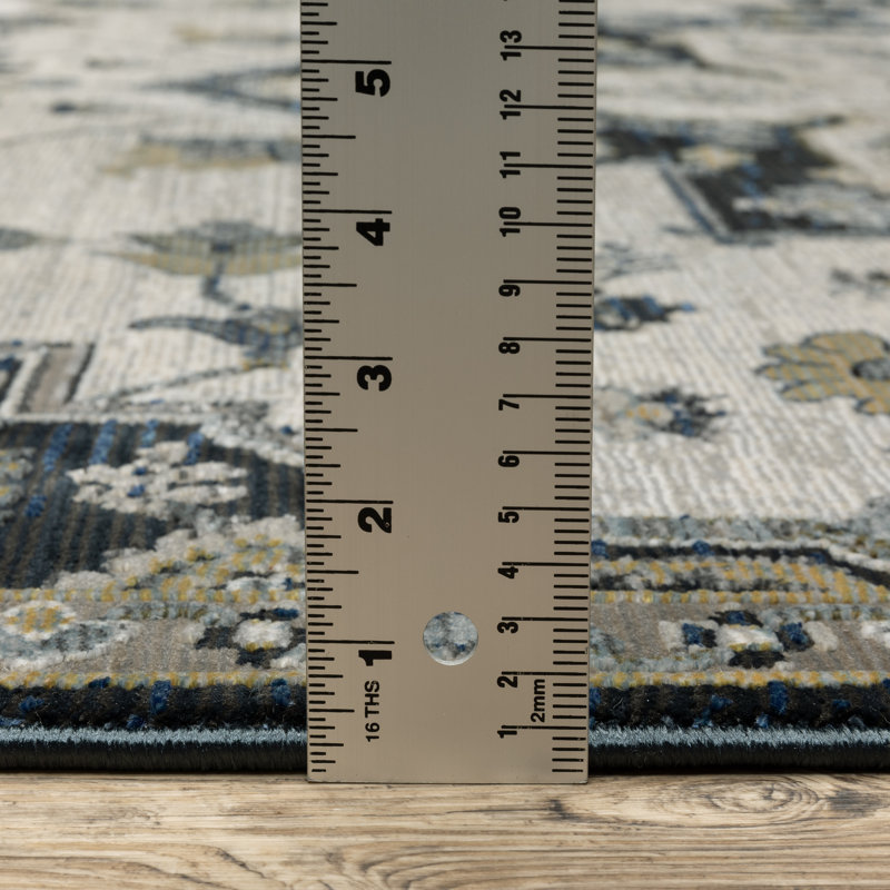 Edgette Oriental Medallion Blue/ Grey Area Rug, Runner 2'3" x 7'9"
