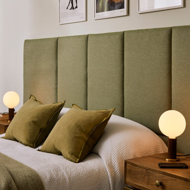 Knuckle Table Lamp, Walnut