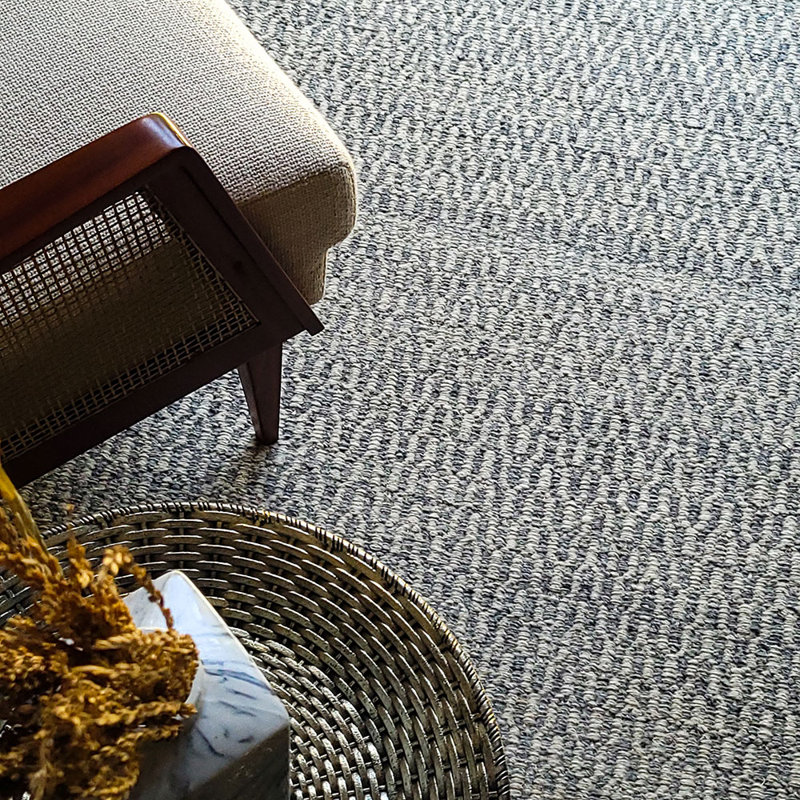 Tapis gris à motif de chevrons Mantra, Rectangle de 5 pi x 8 pi