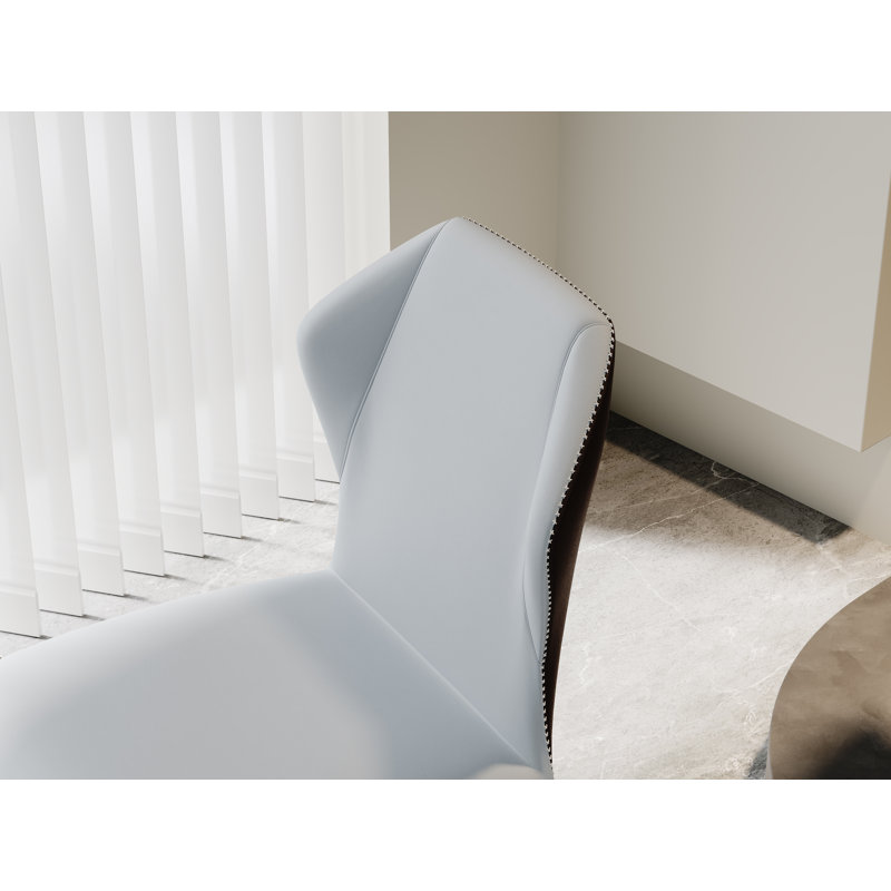 Chaise de salle à manger