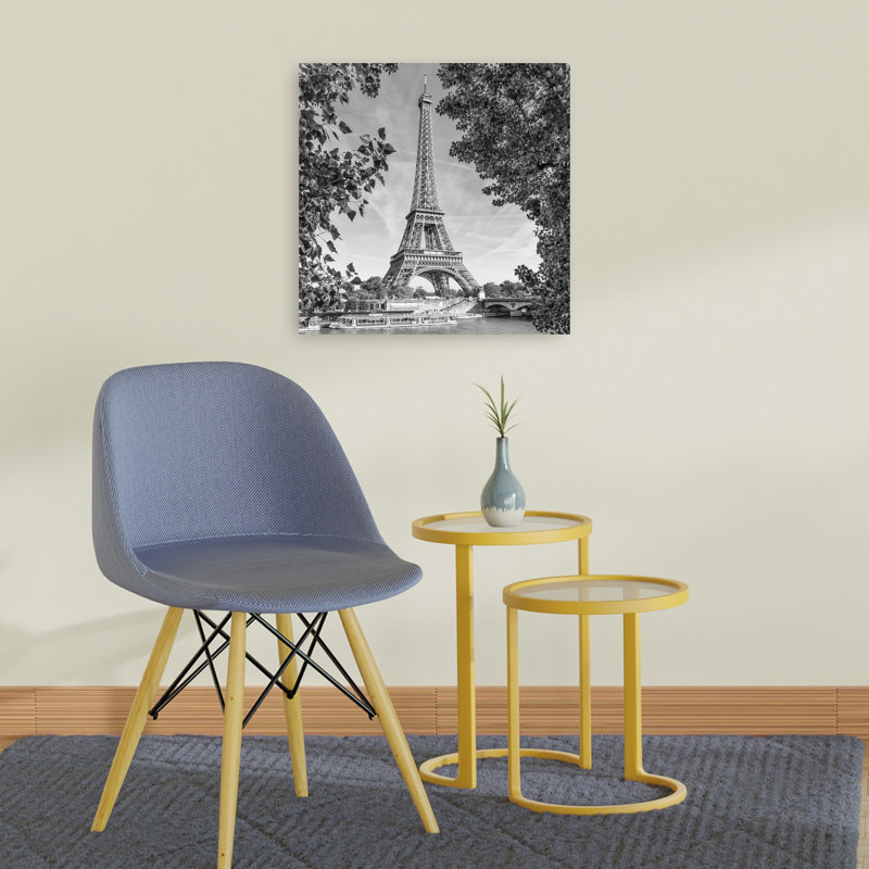 «Classic Eiffel Tower View», architecture contemporaine contemporaine, art mural, H 24 po x l 24 po