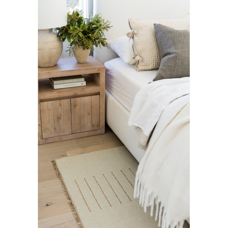 Geometric Area Rug in Ivory, Rectangle 6'3" x 9'