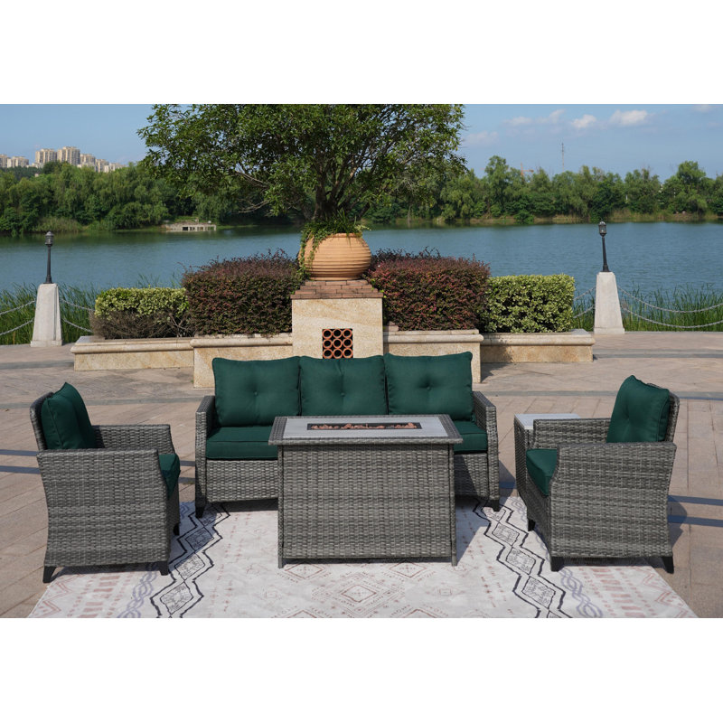 Ensemble de conversation en rotin pour 5 personnes avec coussins Wicker, P 26,77 po x L 39,76 po x H 25,59 po, Atrovirens