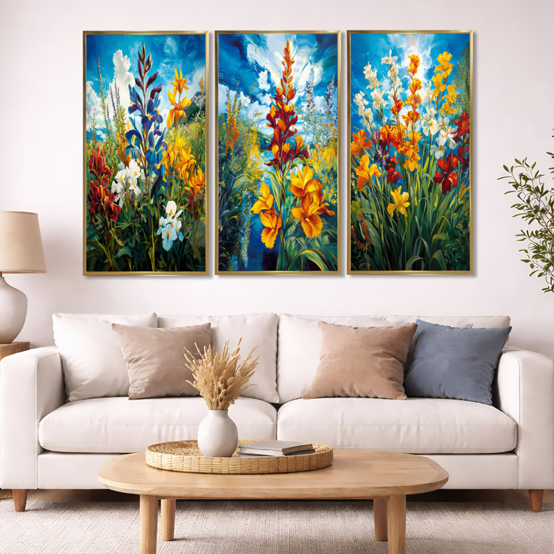 «Blue Sky Wildflowers in Meadow - Abstract Botanical», reproduction de toile encadrée 3 pièces, Gold Floater Framed