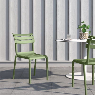 Plastic Outdoor Stacking Dining Side Chair