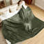 Couverture polaire sherpa Bedsure GentleSoft, format California King, épaisse et confortable pour l'hiver et l'automne, douce et moelleuse, idéale pour le canapé et le lit.-105504648-105504633