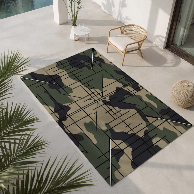 Vector Camo Indoor And Outdoor Area Rug, Rectangle 1'6" x 2'6"