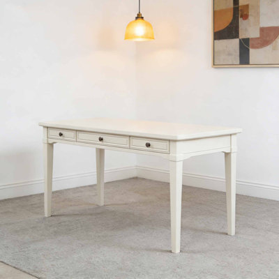 Bureau de style français exquis