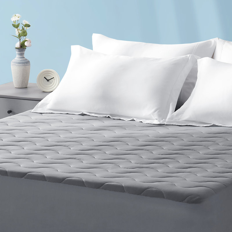 Mattress Protector Cooling Waterproof Quilted Fitted Mattress Cover with Deep Pocket, Queen