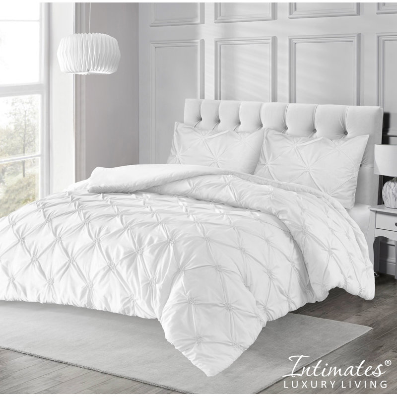 Suki Duvet Cover Set, Double Duvet Cover Set + 2 Additional Pieces, Cream