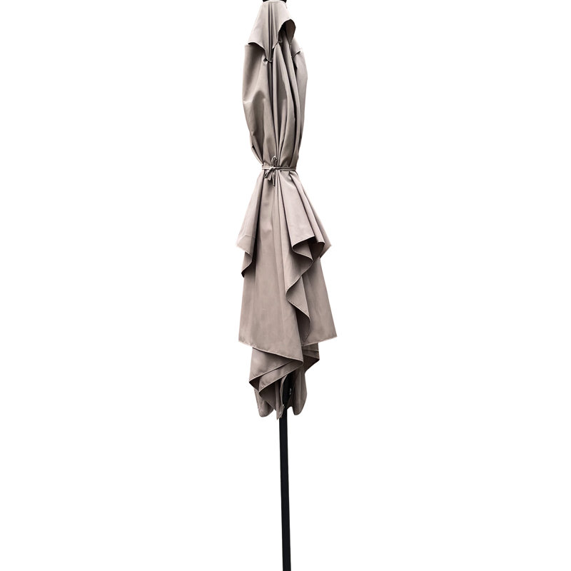 Parasol d'extérieur à DEL solaire 10X6,5Ft - Eau, fondu avec 26 lumières, manivelle et inclinaison à bouton-poussoir pour patio de jardin éclairé 10 pi x 6,5 pi, poteau en acier thermolaqué