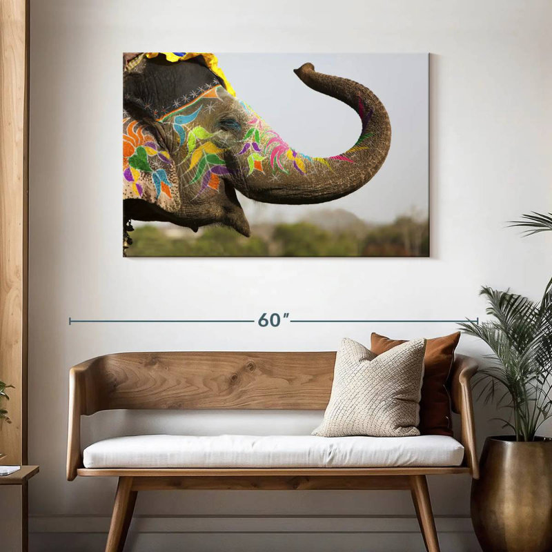 Brampt souriant éléphant indien peint, H 30 po x l 45 po