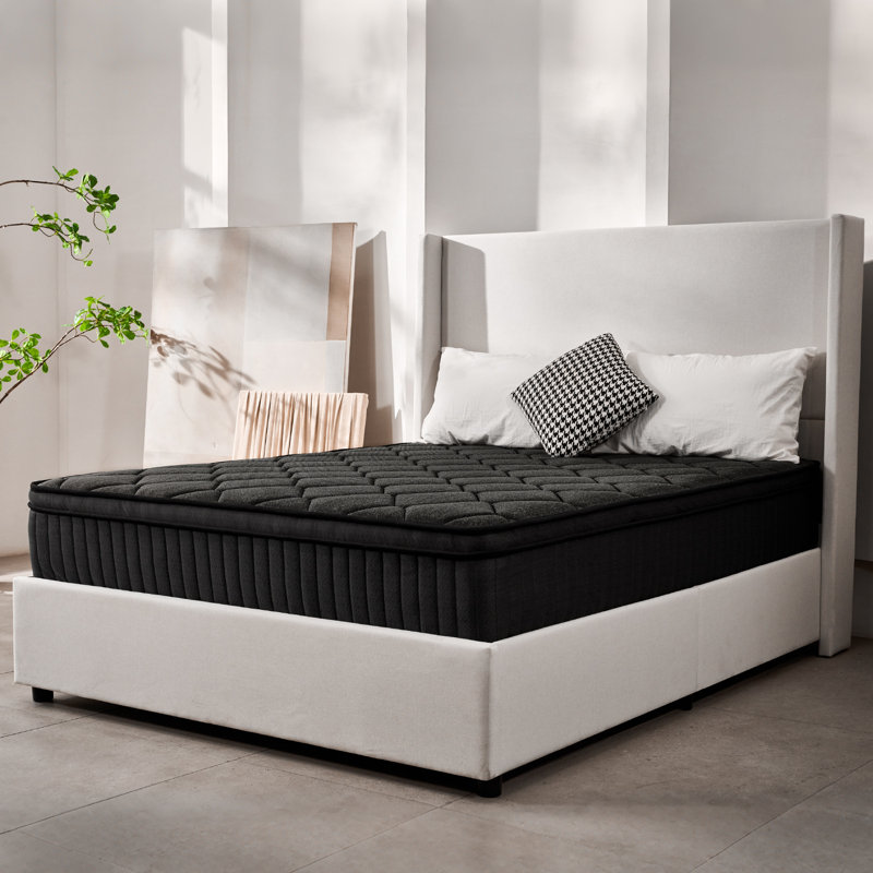 Matelas hybride dans une boîte, mousse à mémoire de forme et ressorts ensachés pour l'isolation des mouvements, confort moyen ferme, support de bord