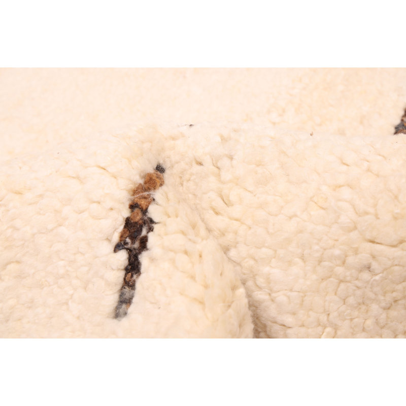 Tapis crème Looma 7 pi 11 po x 10 pi 2 po