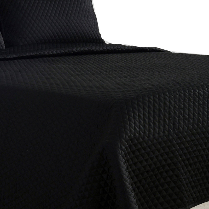 Winthrop Quilt, Queen Quilt, Black