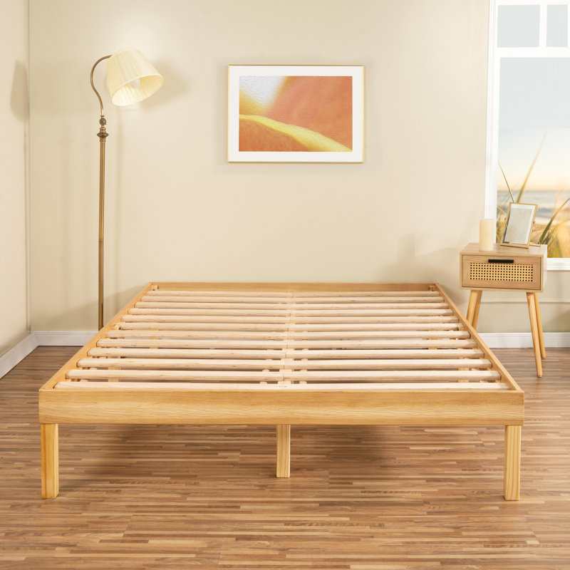 Lit plateforme en bois massif de 14 po Kailianna, Simple, Naturel
