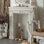 Foyer autoportant en bois massif beige