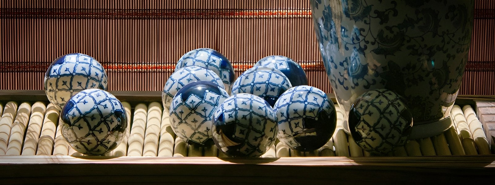 Oriental Furniture Image Hero