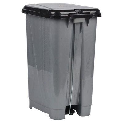Esmerelda Plastic Pedal Lid Pedal Bin - 15.45L
