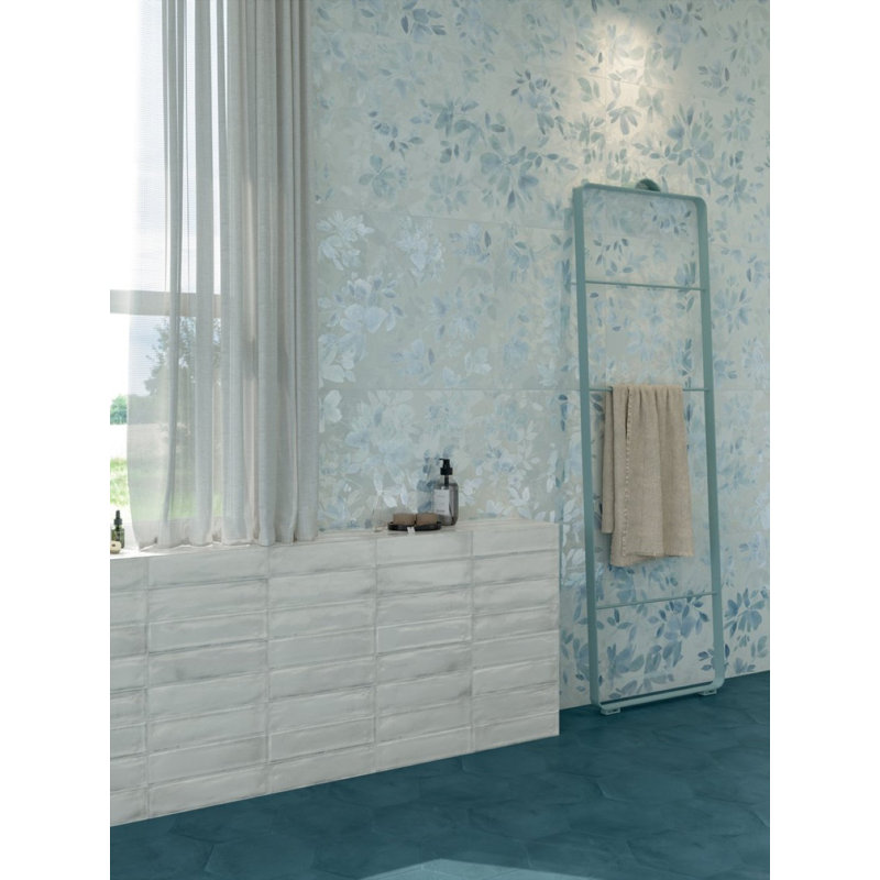BD Annalee Floral 20X48 Wall Tile