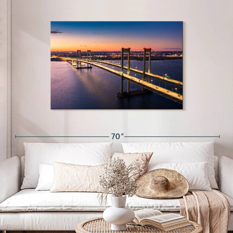 Lilie au coucher du soleil au pont commémoratif du Delaware, H 30 po x l 45 po
