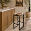 Tabouret en métal Tumin Brown avec base noire