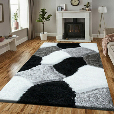 Bedad Geometric Machine Tufted Indoor / Outdoor Area Rug