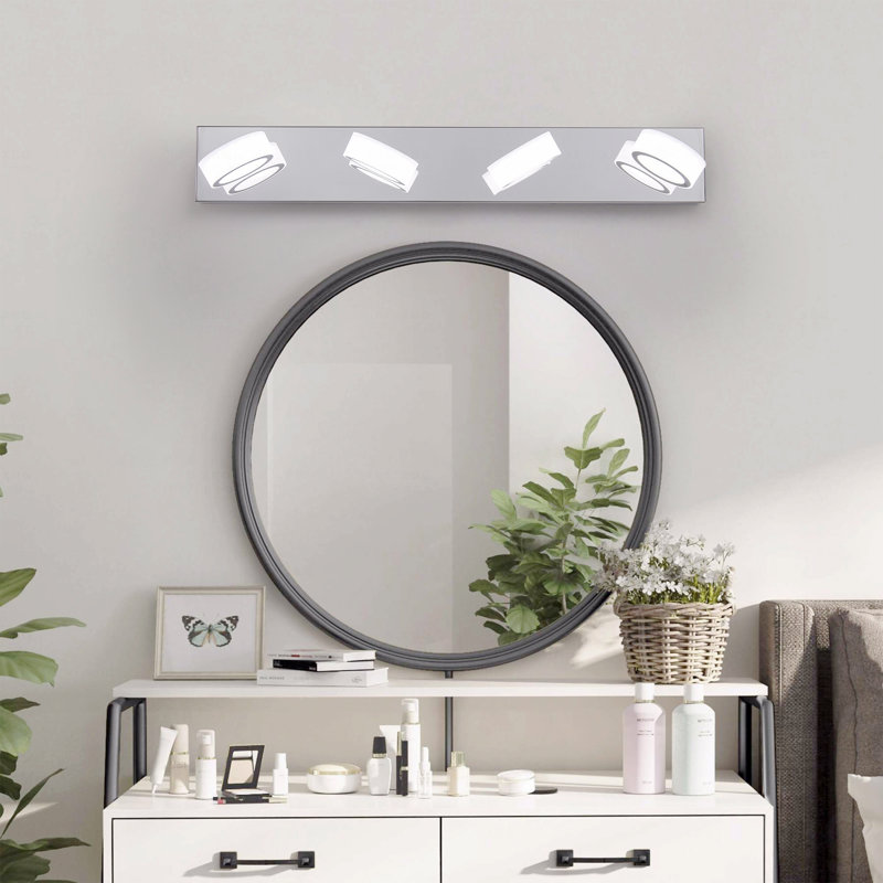 Luminaire de meuble-lavabo de 29 po de style moderne à 4 lumières avec fonction d'éclairage à DEL, matériau en métal au fini chromé élégant pour salle de bain